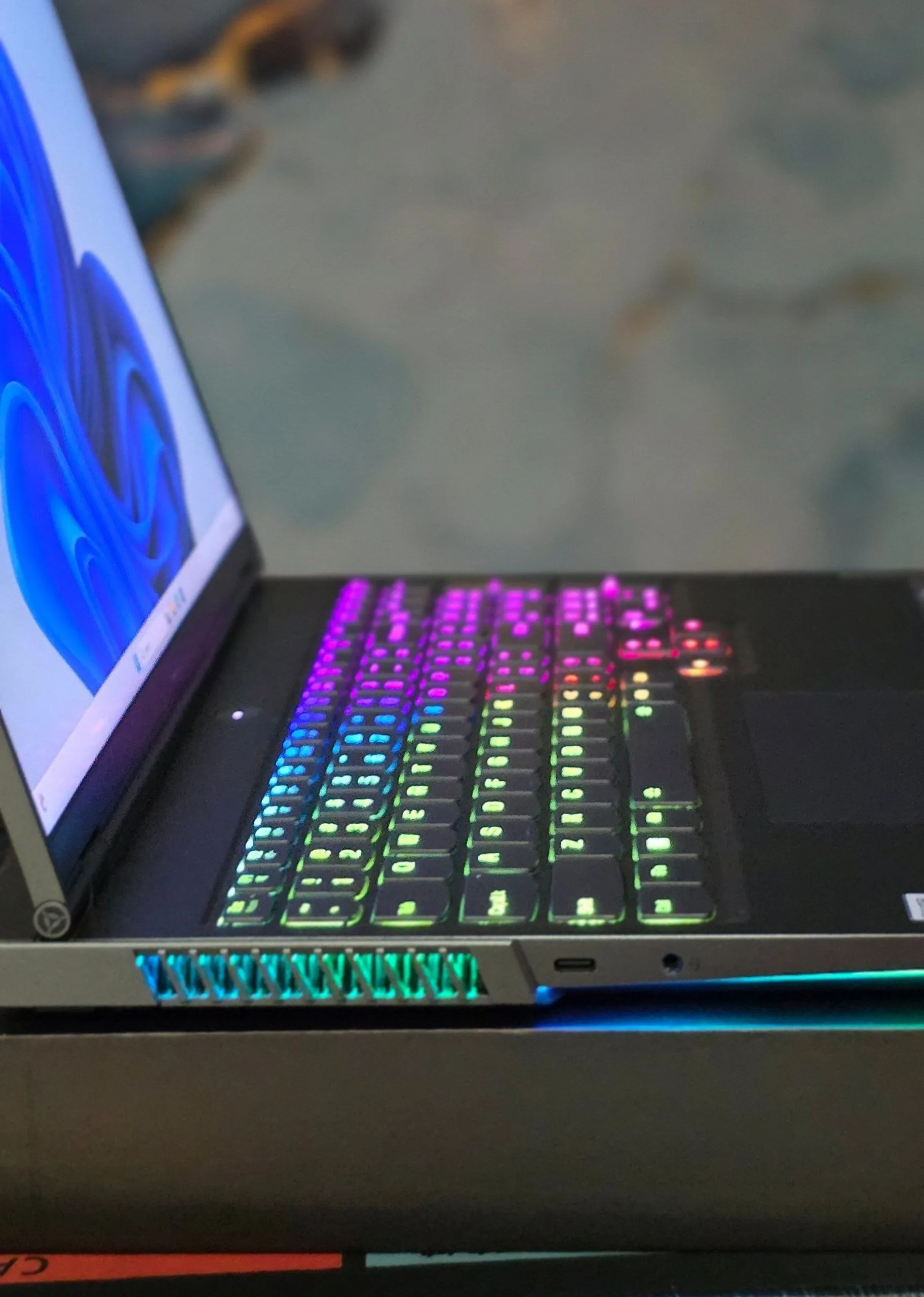Lenovo Legion R9000 Gaming Laptop – photo 4