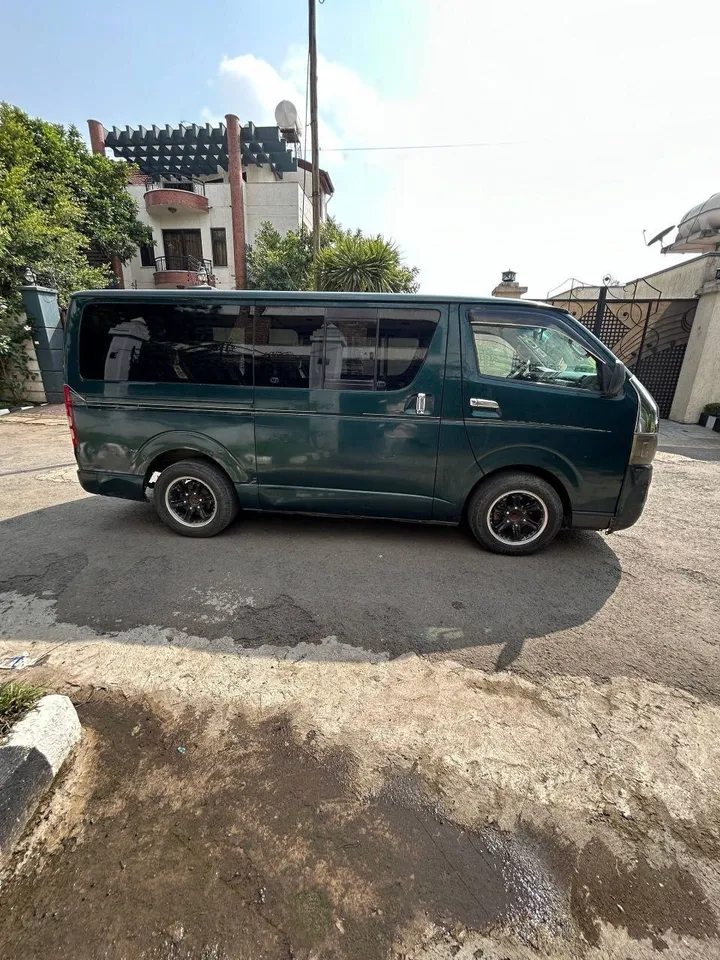 Toyota Hiace Abadula 2007 Automatic – photo 7