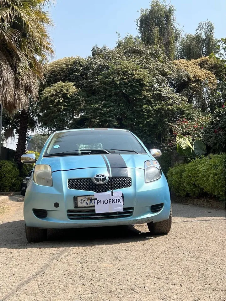 Toyota Compact 2007 Automatic – photo 4