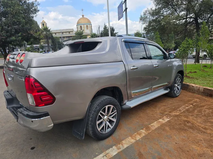 Toyota Hilux Revo Double 2018 – photo 4