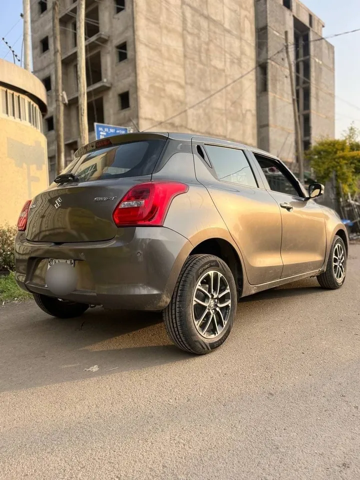 Suzuki Swift 2021 Automatic 1.2L – photo 9