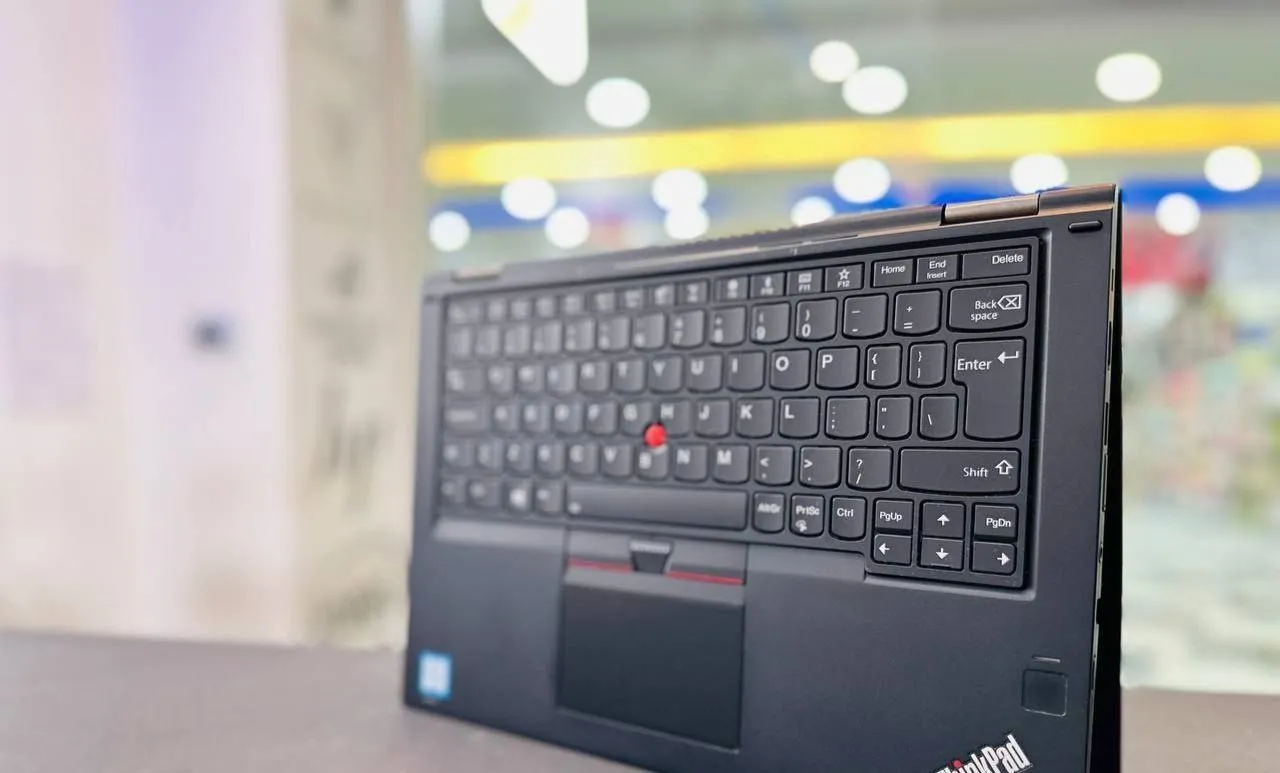 Lenovo Yoga 370 i5 8GB 512GB – photo 4