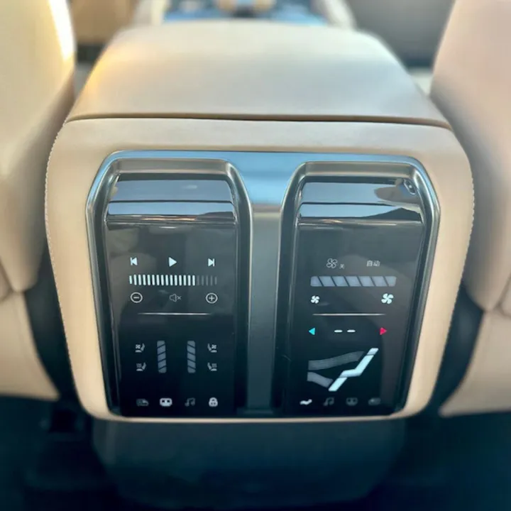 2025 BYD Leopard 8 Plug-in Hybrid – photo 7