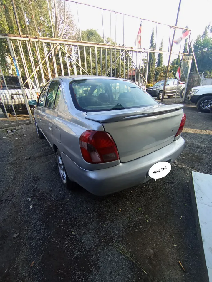 Toyota Platze 2001 Automatic – photo 5