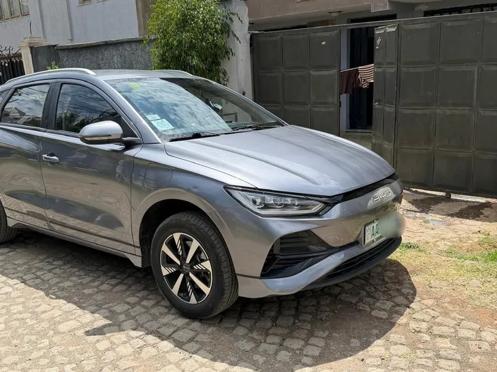 BYD e2 Flying Hatchback 2025 – photo 6