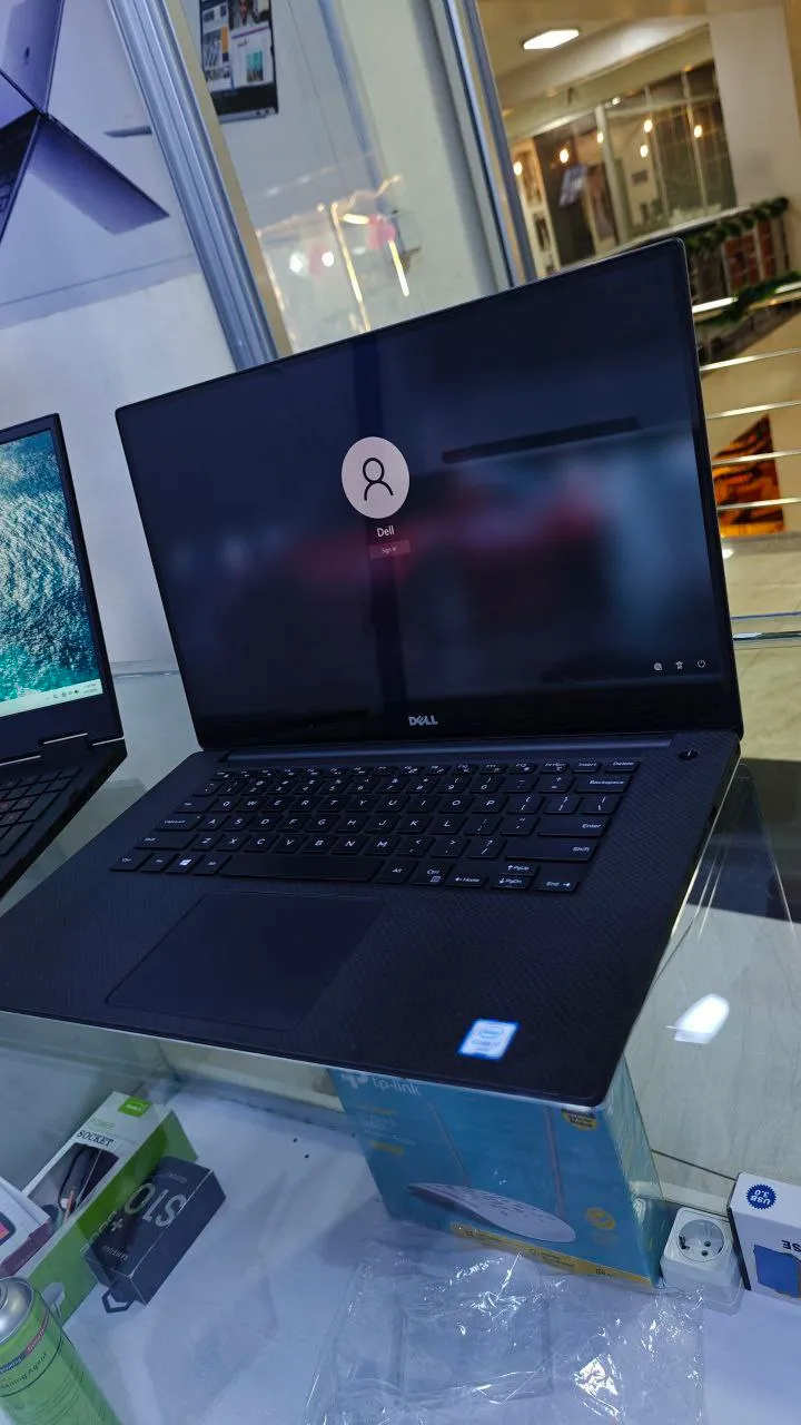 Dell XPS 15 4K Touch i7 Laptop – photo 4