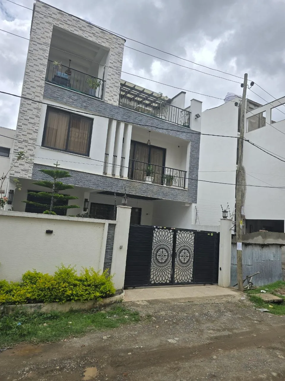 G+2 House for Sale Summit 72 – photo 4