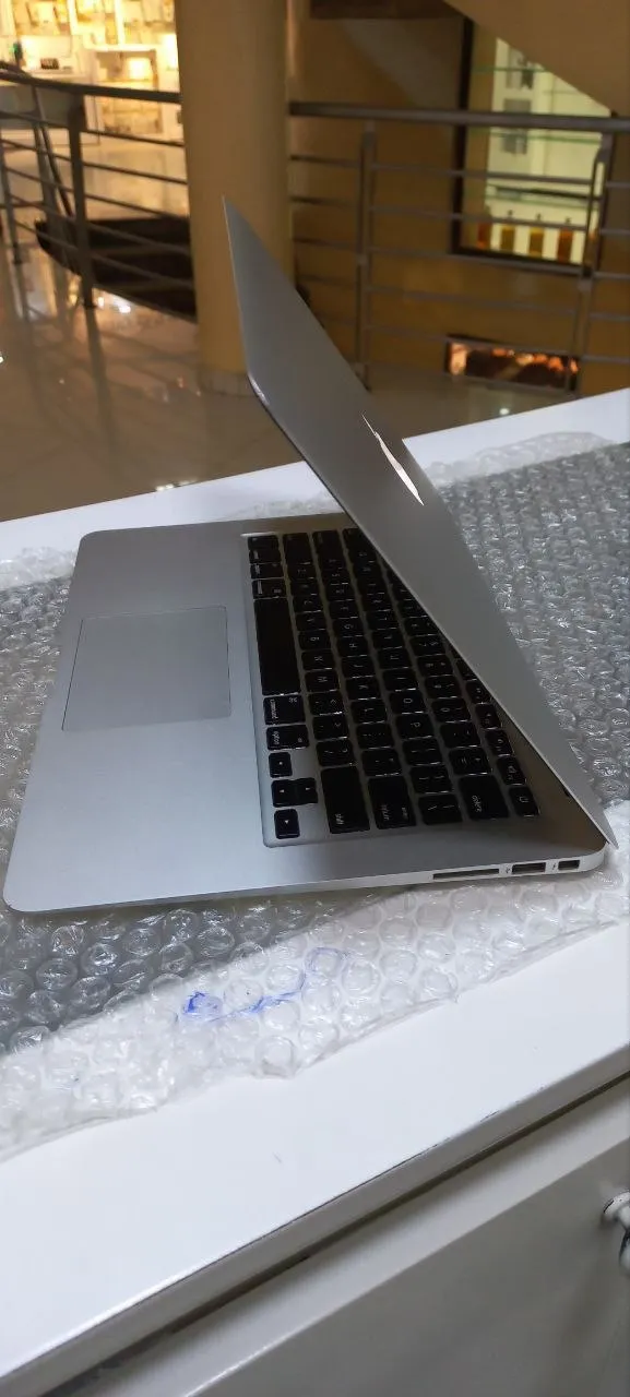 Apple MacBook Air 2014 – photo 3