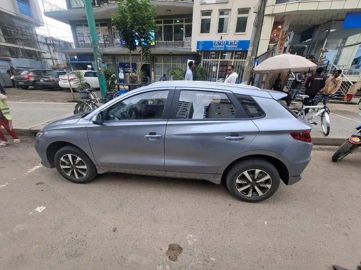 BYD E2 2025 Electric Car – photo 4