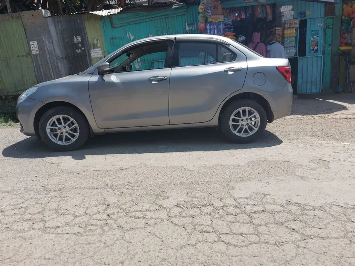 Suzuki Dzire 2021 Automatic – photo 6