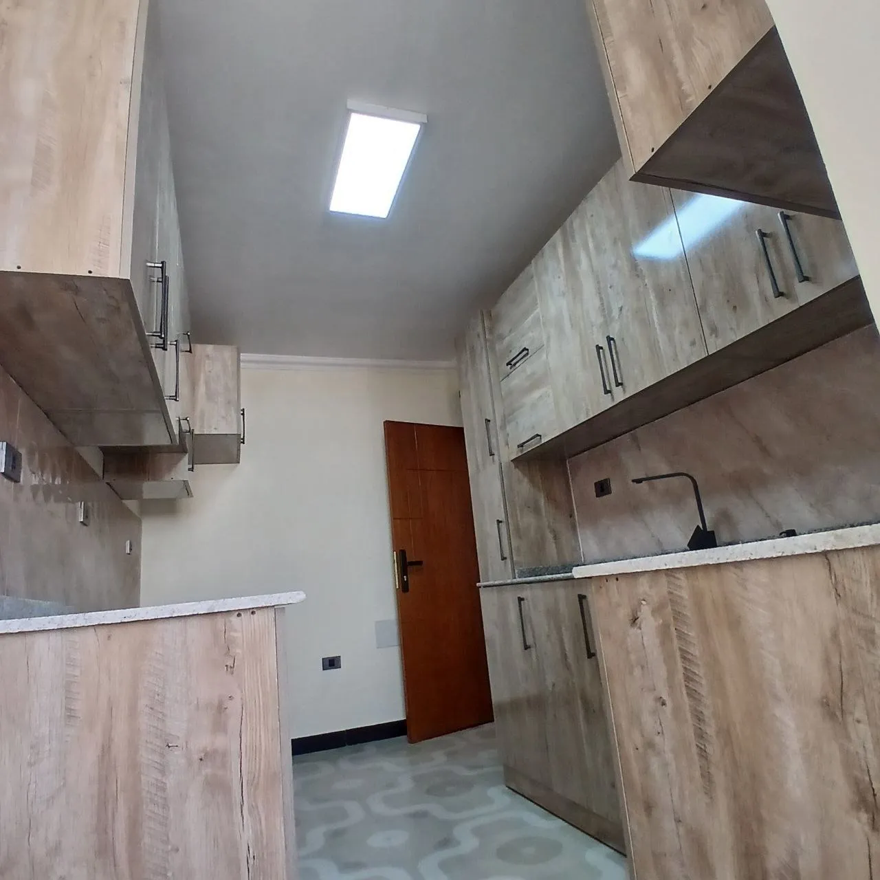 3 Bedroom Apartment Summit 72 – photo 3