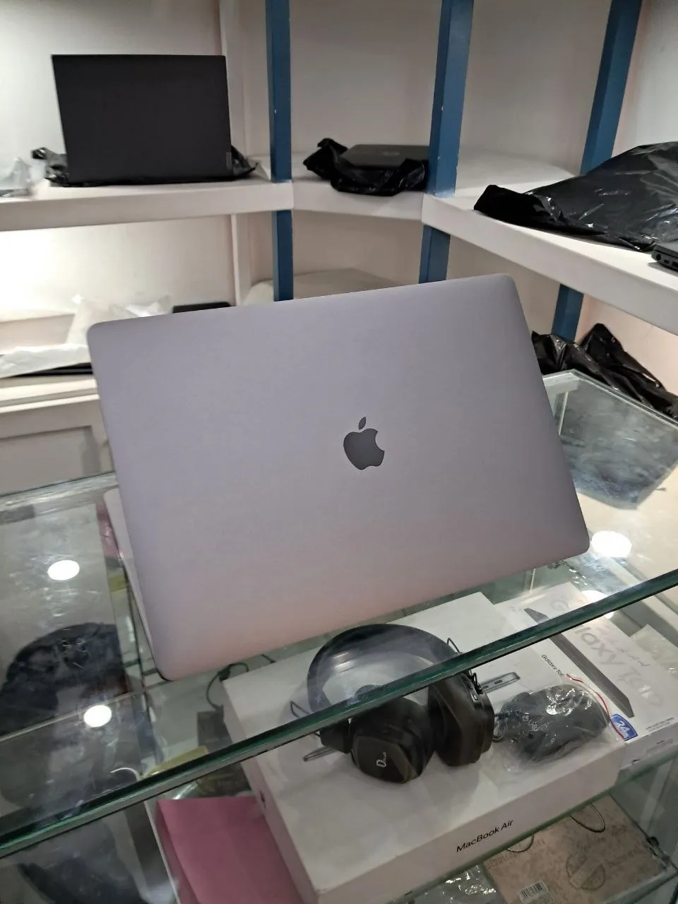 Apple MacBook Pro Core i9 2019 – photo 5