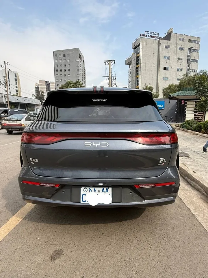 2025 BYD Tang L EV – photo 4