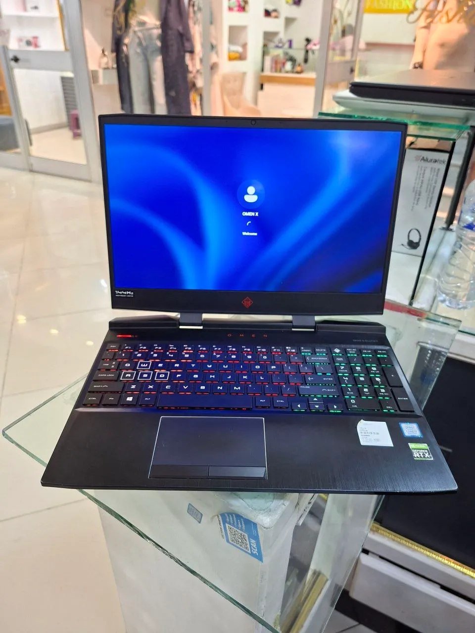 HP Omen 15 RTX 2070 Gaming Laptop – photo 3