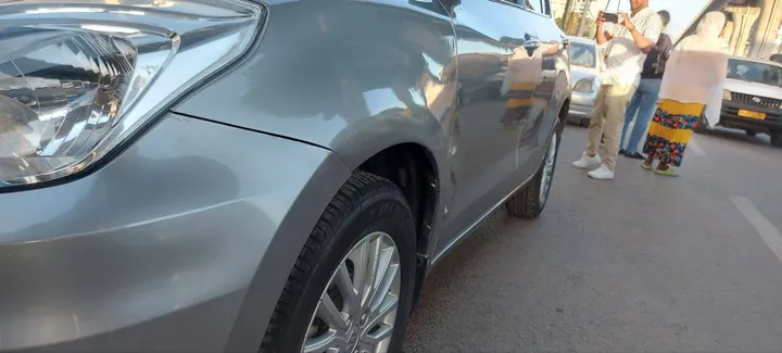 Suzuki Dzire 2022 Automatic – photo 3