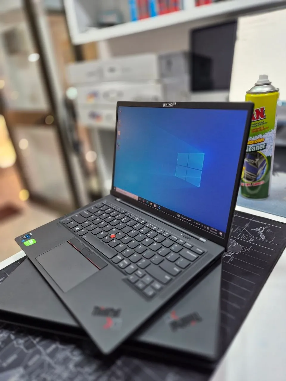 Lenovo X1 Carbon Gen 9 Laptop – photo 5
