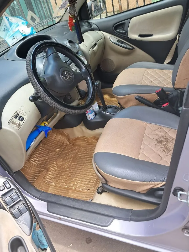 Toyota Vitz 2004 Automatic – photo 8