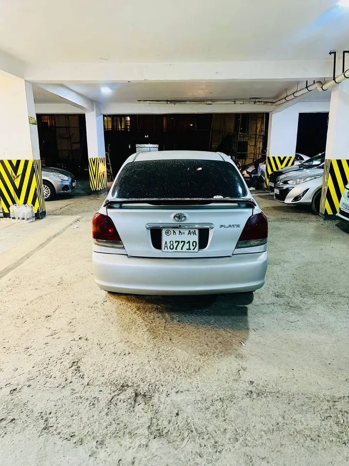 Toyota Platz 2005 Automatic – photo 9