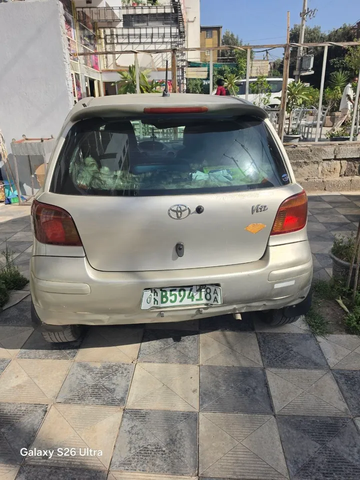 Toyota Vitz 2002 Automatic – photo 4