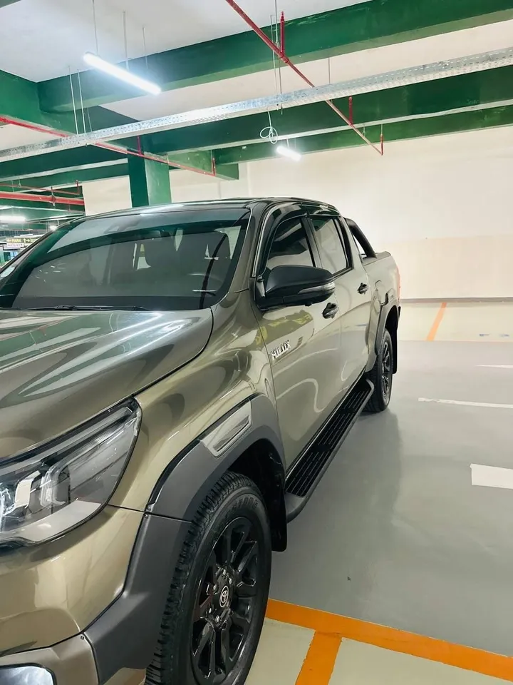 Toyota Hilux Invincible Hybrid 2025 – photo 6