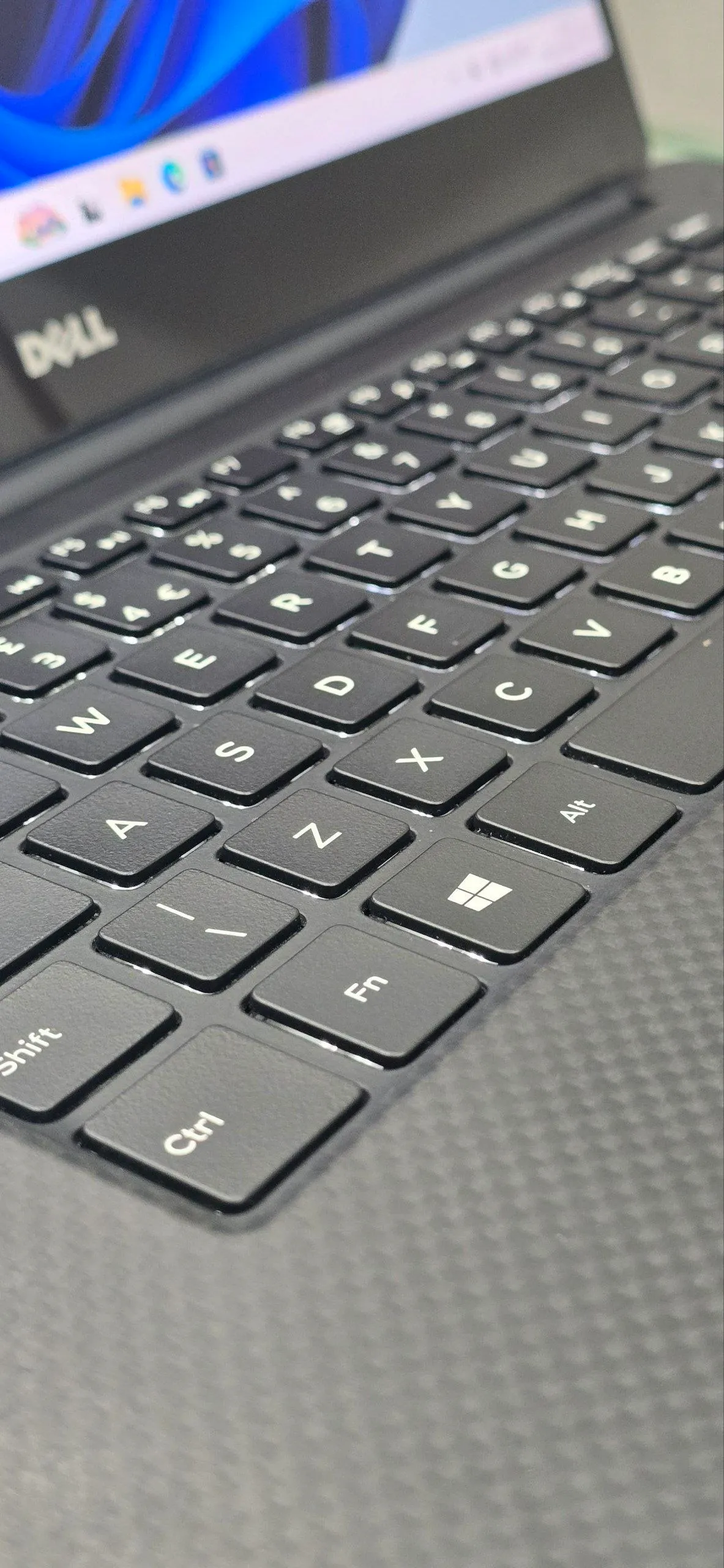 Dell Precision 5530 i7 Laptop – photo 5