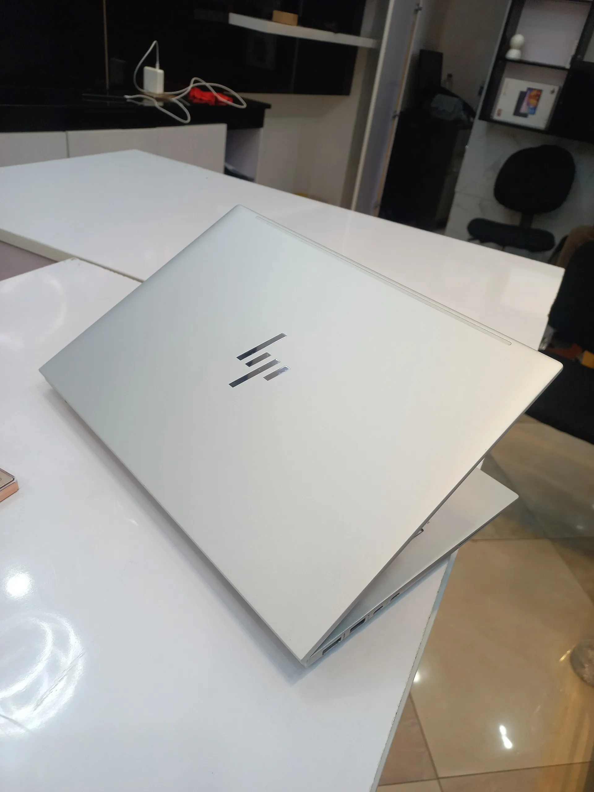 HP EliteBook 840 G9 Touchscreen – photo 3
