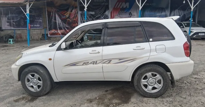 Toyota Rav4 2000 Automatic – photo 4