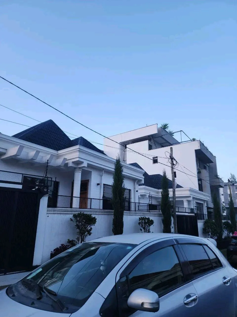 Modern Villa 180 sqm in Sumit – photo 3