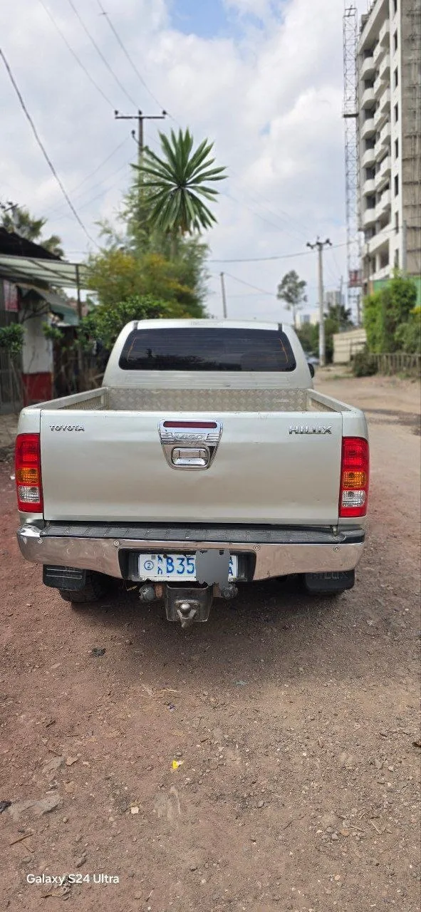 Toyota Hilux King Cab 2008 – photo 4