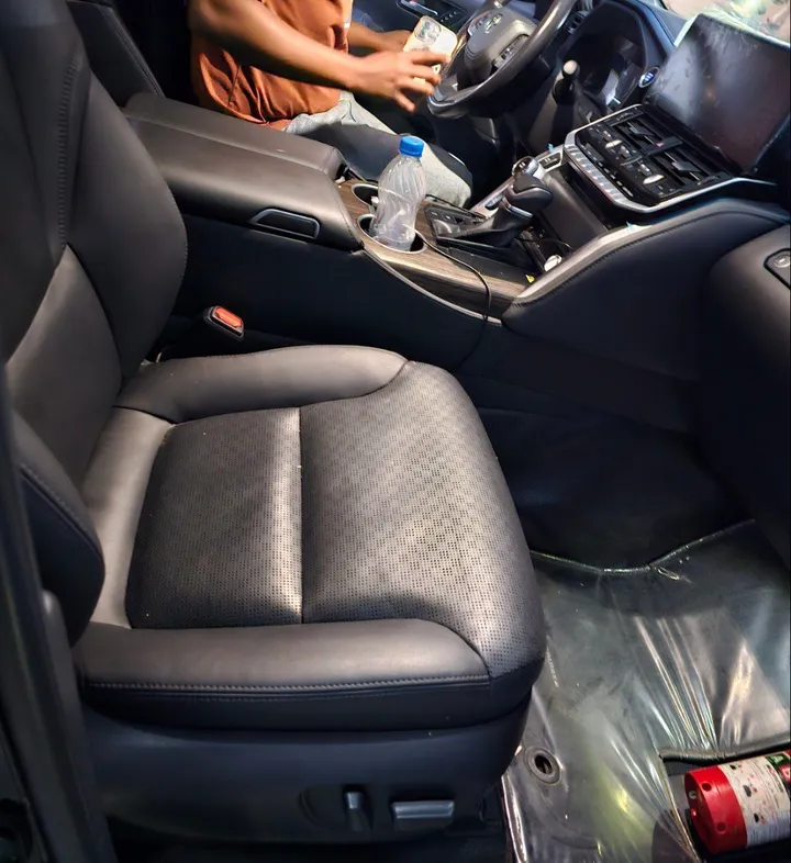 2022 Toyota LandCruiser VXR SUV – photo 4