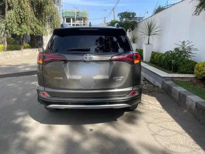 Toyota Rav4 2016 Automatic Full Option – photo 3