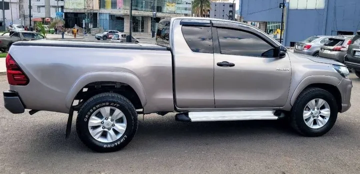 Toyota Revo King Cab 2020 – photo 3