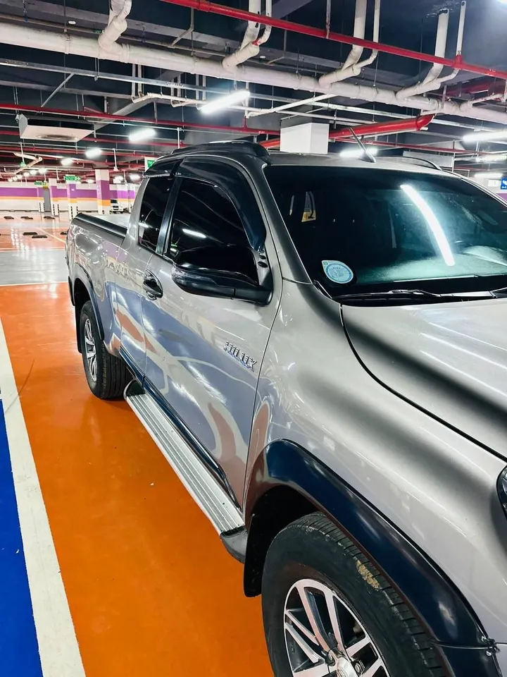 Toyota Hilux Revo Extra-Cab 2020 – photo 3