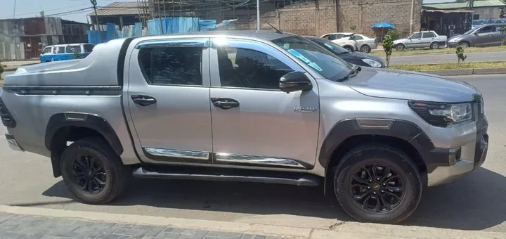 Toyota Hilux Double Cab 2021 – photo 4