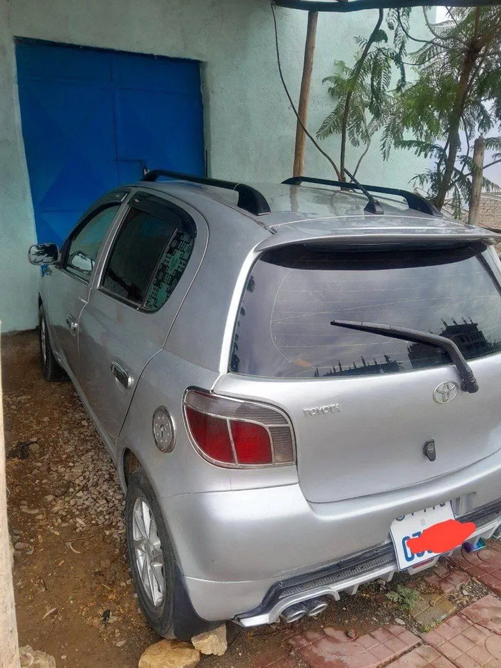 Toyota Vitz 2001 Automatic – photo 5