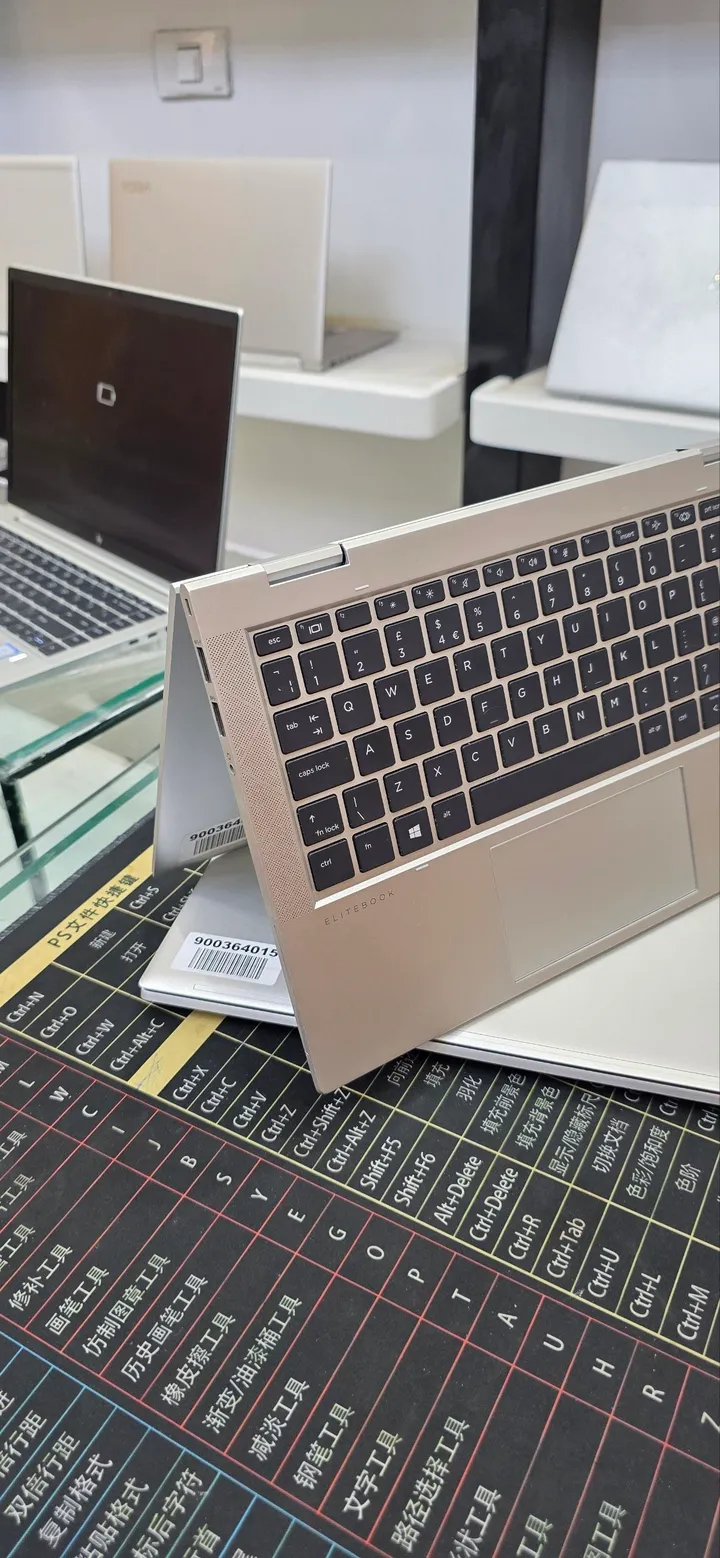 HP EliteBook x360 830 G8 – photo 5