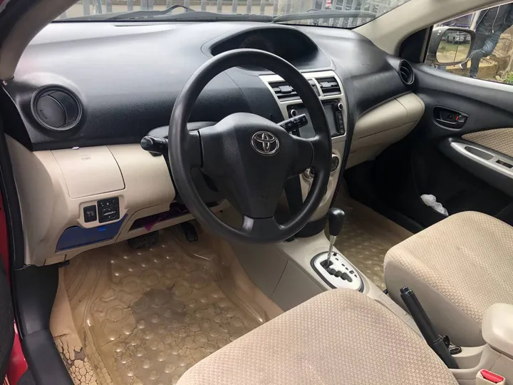 Toyota Yaris Belta 2006 – photo 6