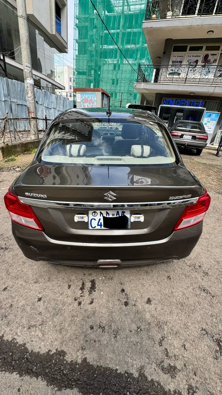 Suzuki Dzire 2023 Automatic 1.2L – photo 3