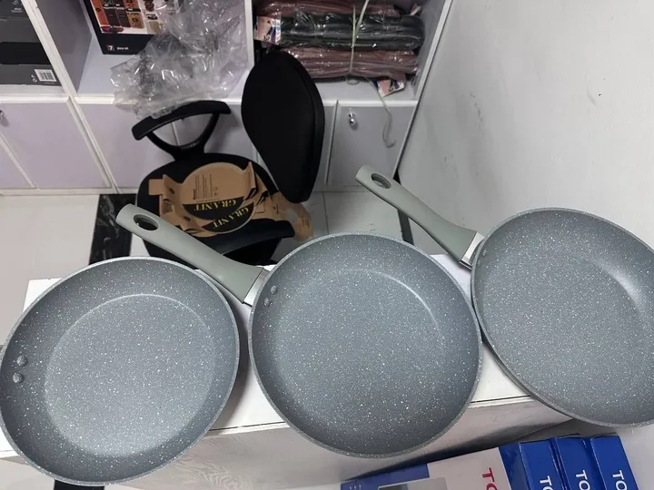 Momcoc Non-Stick Frying Pan – photo 3