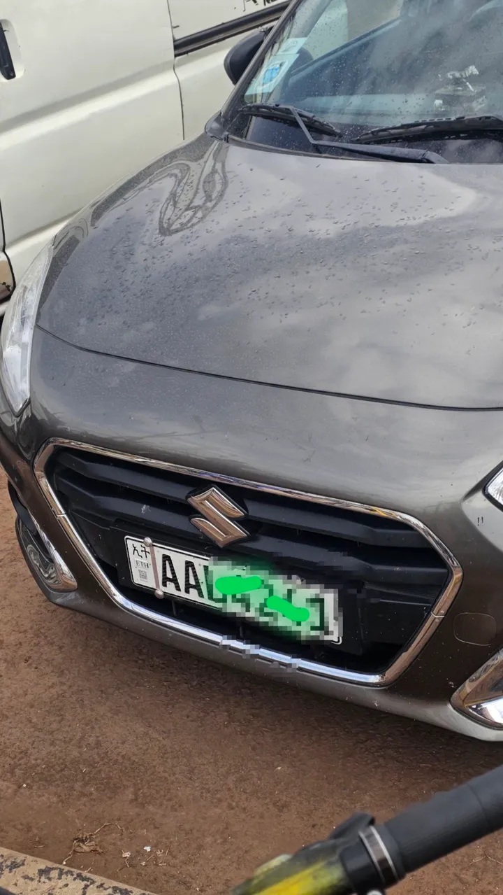 Suzuki Dzire 2024 Automatic – photo 5