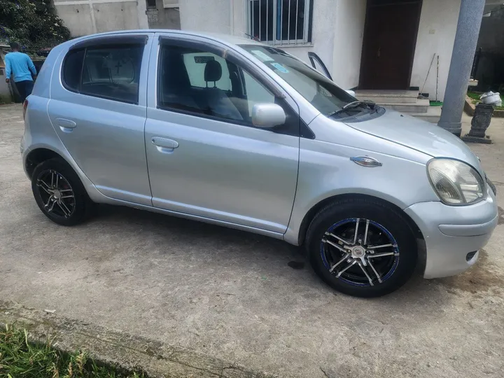 Toyota Vitz 2002 Automatic – photo 6