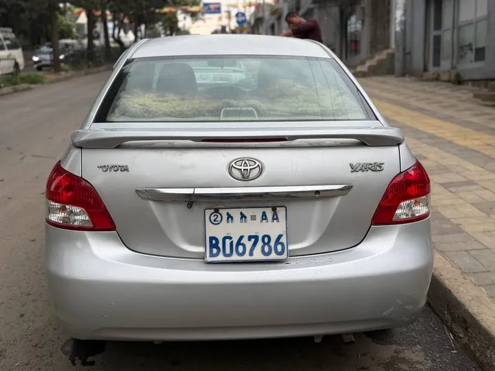 Toyota Yaris Belta 2007 Automatic – photo 6
