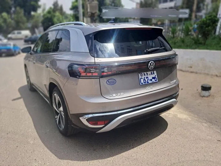 Volkswagen ID6 Crozz Pro 2024 – photo 5