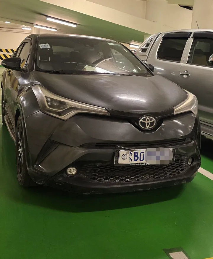 Toyota C-HR 2017 AWD – photo 4