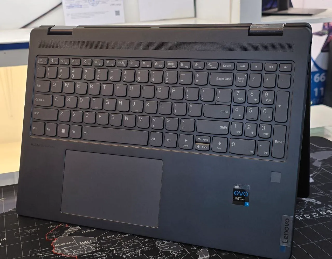 Lenovo Ideapad Yoga 7 x360 Laptop – photo 4