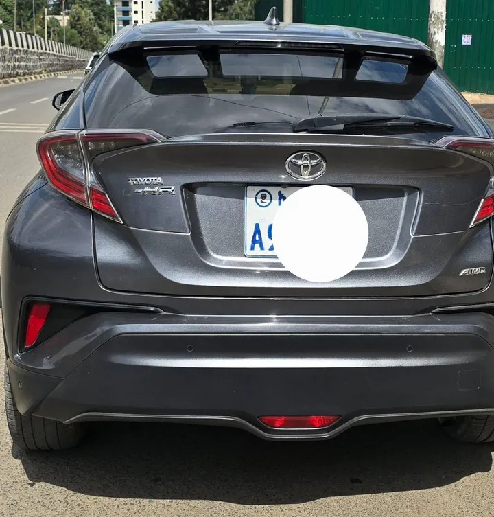 Toyota CHR 2016 1.2T AWD – photo 3