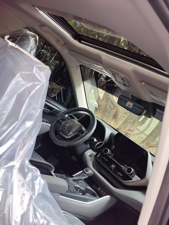 Toyota Highlander GLE 2025 – photo 3