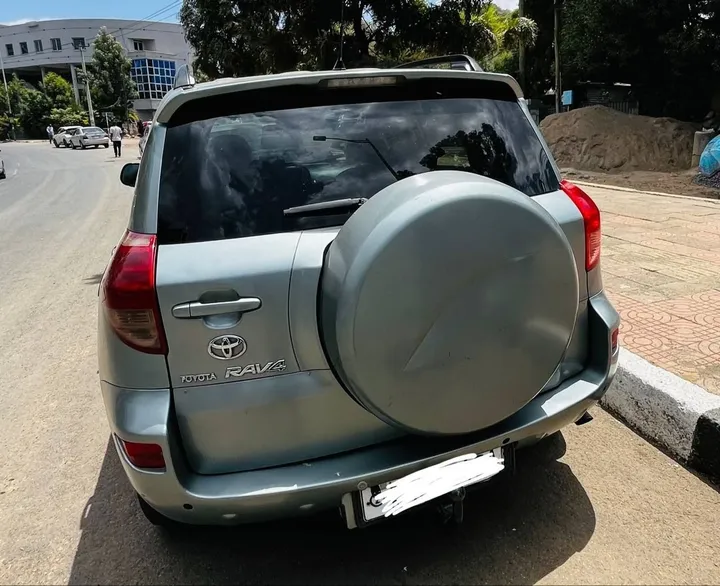 Toyota RAV4 2008 Automatic 4WD – photo 3
