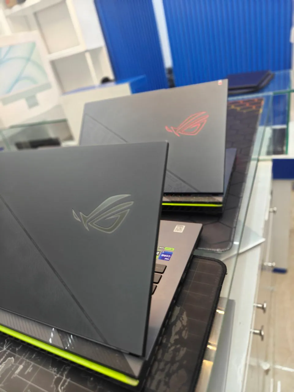 Asus ROG Strix i9 RTX 4070 Laptop – photo 9
