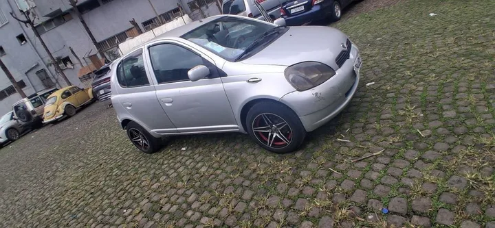 Toyota Vitz 2001 Automatic – photo 5